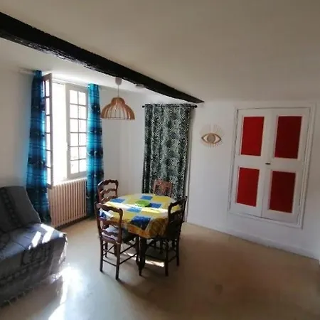 Chez Mamy Dee 3 *